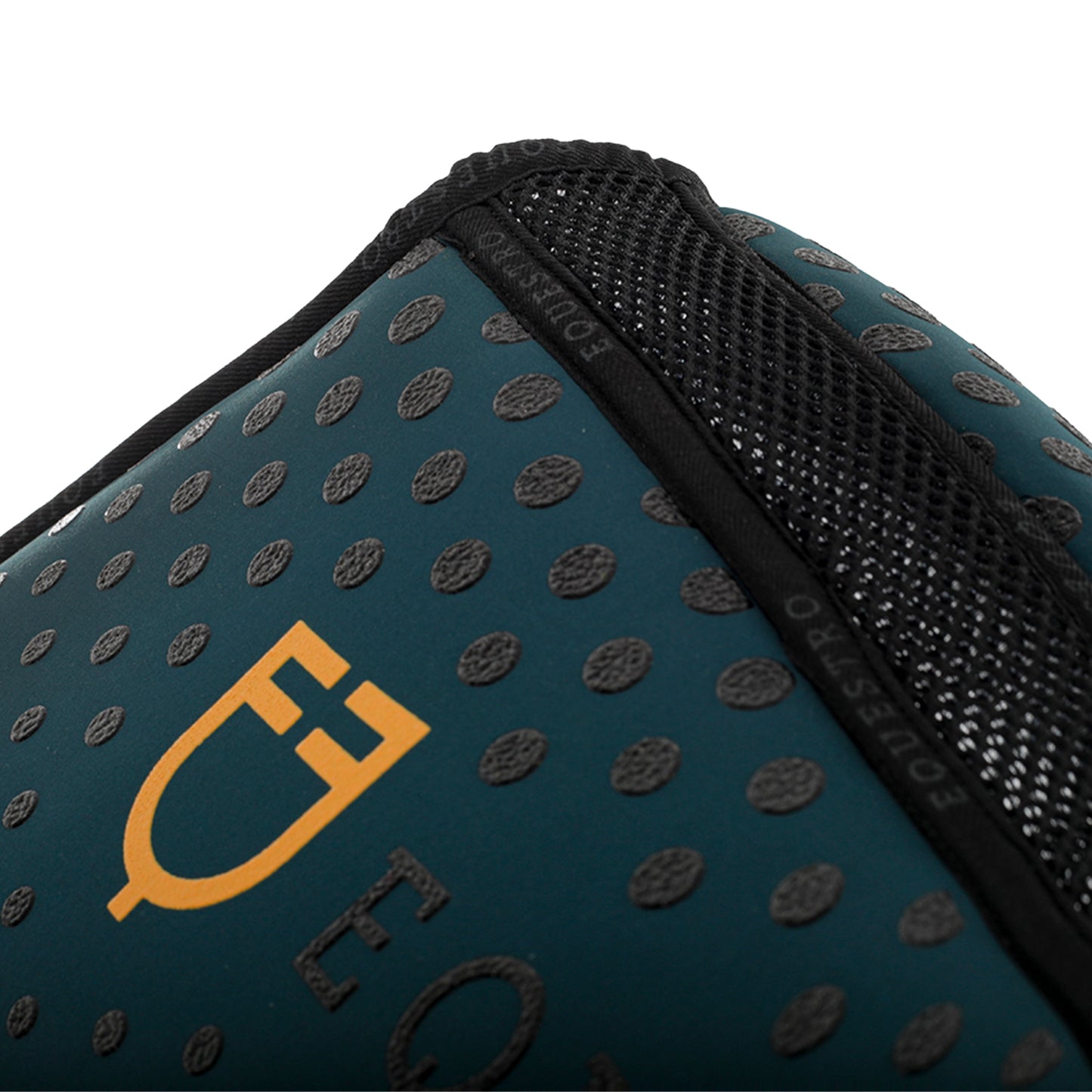 COMPENSATORE EQUESTRO TESSUTO TRAFORATO SUL GARRESE MEMORY FOAM CON GRIP LOGO GIALLO