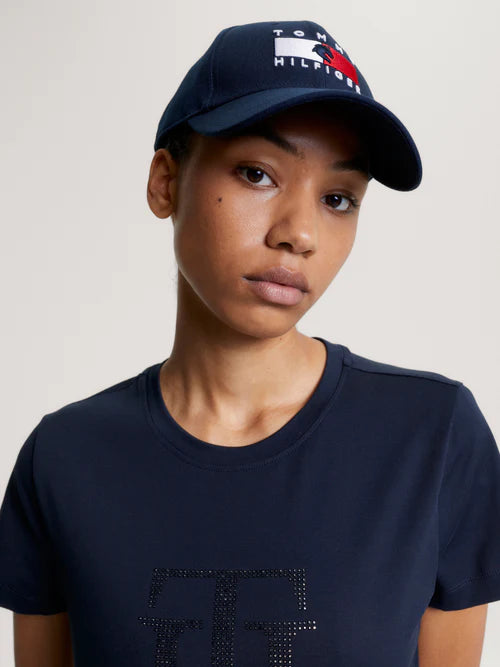 CAPPELLO CON VISIERA MODELLO MONTREAL SS2025